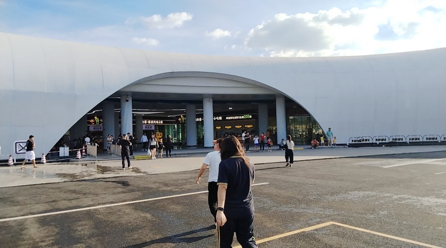 深圳沙田服務區GRC幕墻掛板項目