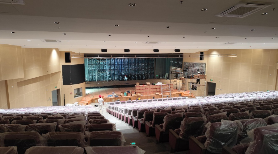 廣州黃埔會元中學(xué)GRG報告廳造型